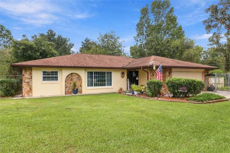 2 bedroom Single Family Residence at 4333 SW Hyacinth Court, Dunnellon, Dunnellon — photo 2