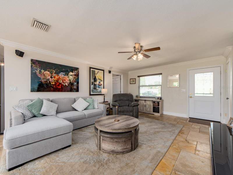 3 bedroom Single Family Residence at 1679 Woodridge Drive, Woodridge Estates, Clearwater — photo 3