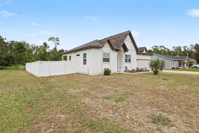 3 bedroom Single Family Residence at 747 Fraser Court, Poinciana Nbrhd 06 Village 07, Poinciana — photo 5