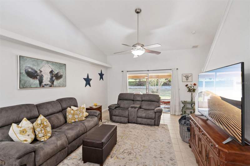 2 bedroom Villa at 8856 Courtyard Lane, Courtyard Villas, Groveland — photo 3