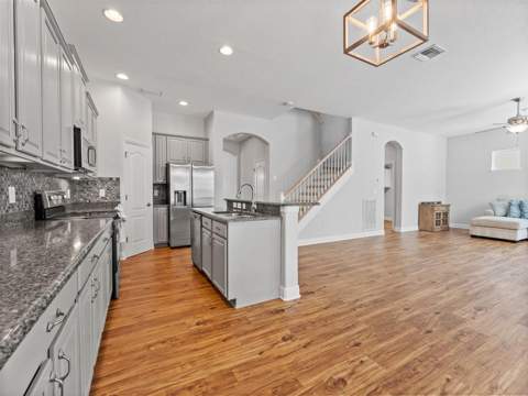 7606 S Sparkman Street, Tampa FL - photo 15 of 54
