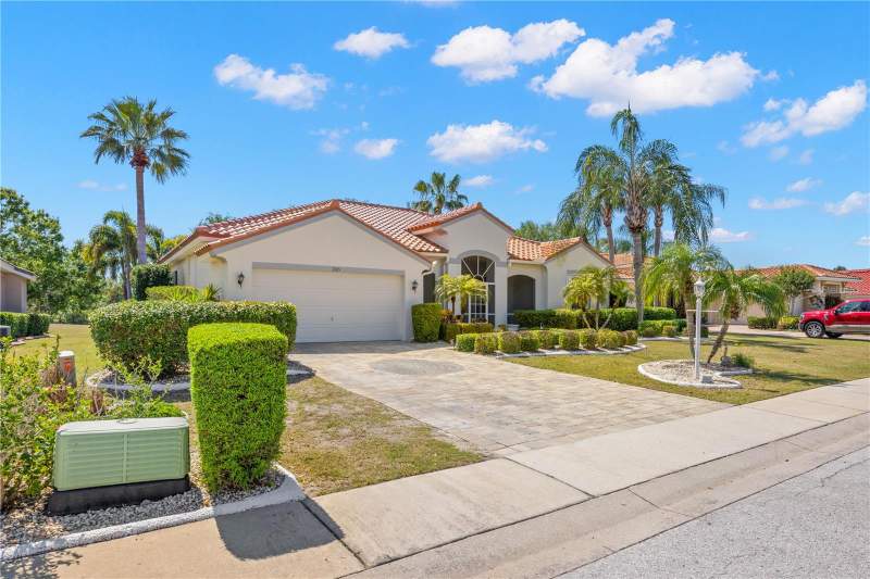 3 bedroom Single Family Residence at 1305 Crystal Greens Drive, Sun City Center Unit 255, Sun City Center — photo 3