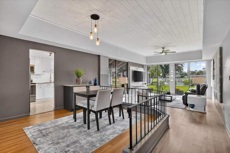 2 bedroom Villa at 2319 Lakeside Mews #B3, 7337-Meadowlake 1, Sarasota — photo 4