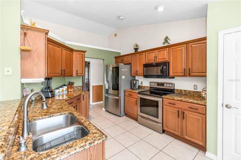 2800 Woodsmere Court, Kissimmee FL - photo 12 of 37