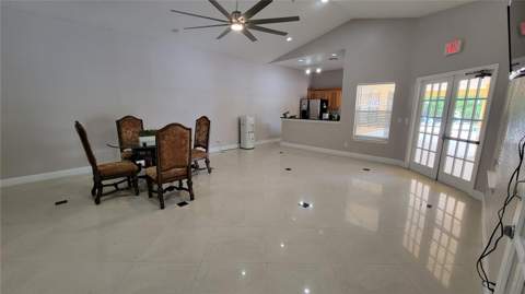4400 Thornbriar Lane #201, Orlando FL - photo 23 of 31