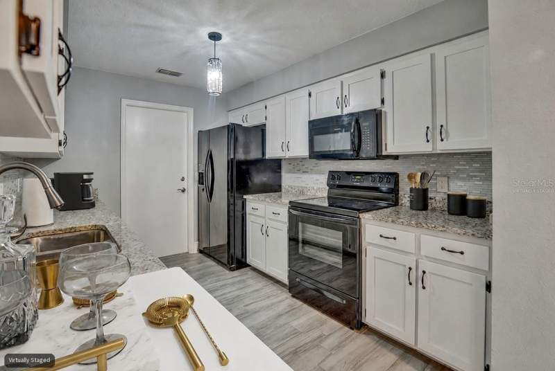 3 bedroom Single Family Residence at 2728 Courtland Boulevard, Deltona Lakes Unit 32, Deltona — photo 5