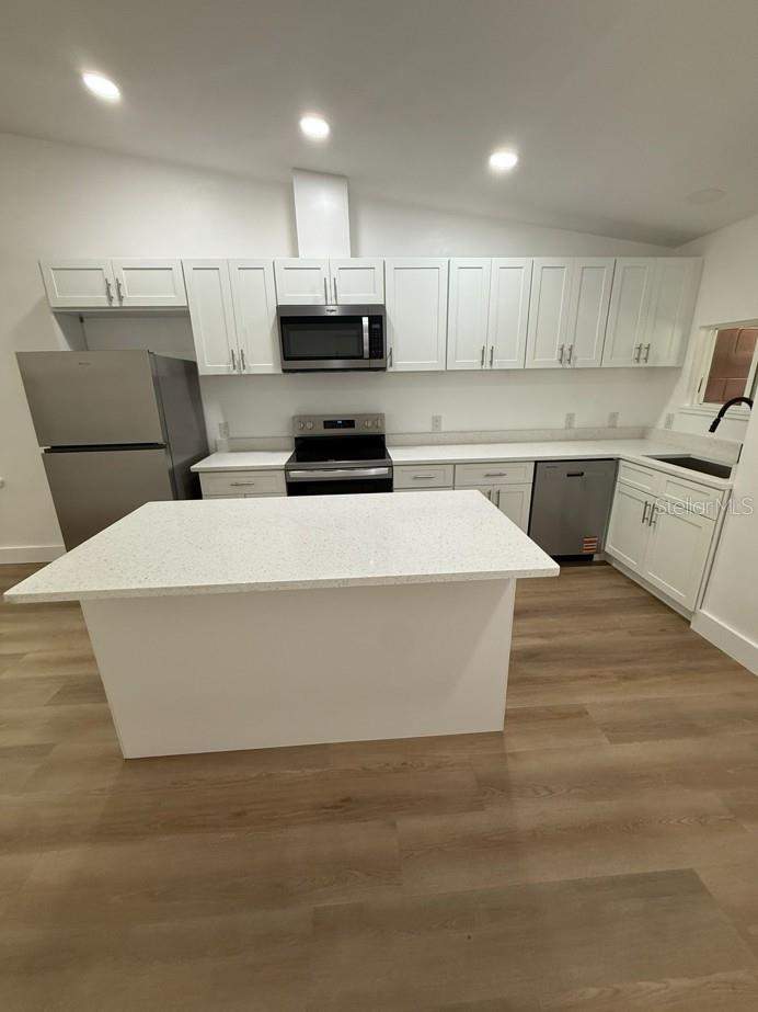 2 bedroom Townhouse at 7020 SW 45th Avenue, Greenleaf, Gainesville — photo 4