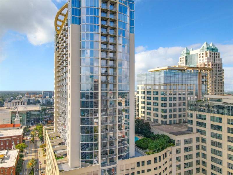 155 S COURT AVENUE #2107 home for sale in Solaire Plaza Condos for Sale: 16 Listings