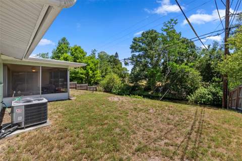 1413 Embassy Drive, Clearwater FL - photo 20 of 24