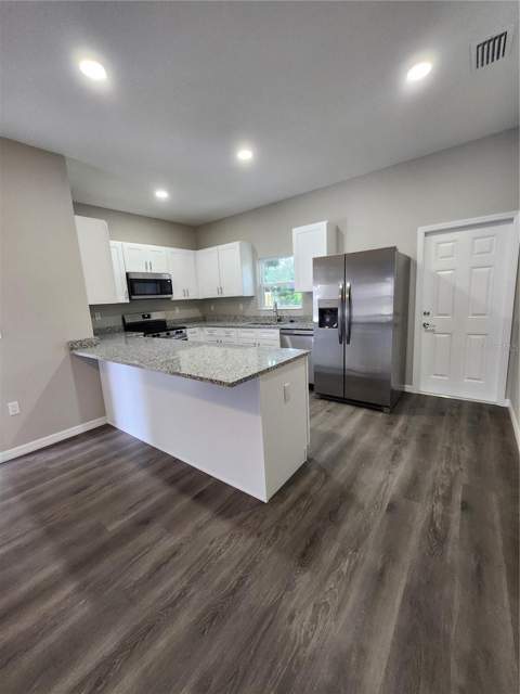 5016 Finders Court, Tampa FL - photo 15 of 18