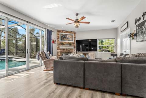 1140 Gallant Fox Way, Chuluota FL - photo 9 of 52