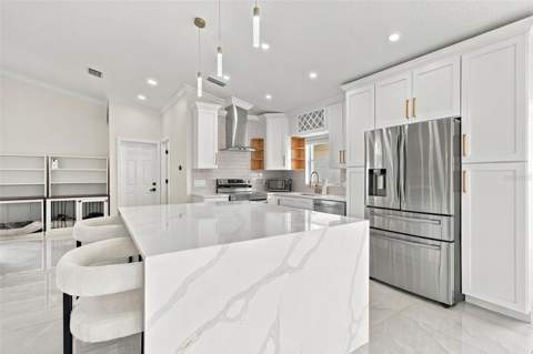 3817 105th Avenue, Clearwater FL - photo 14 of 94