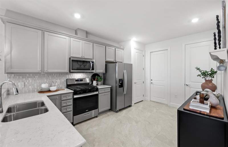 2 bedroom Villa at 18734 Indian Rock Place, Del Webb Catalina At Lakewood Ranch, Lakewood Ranch — photo 4
