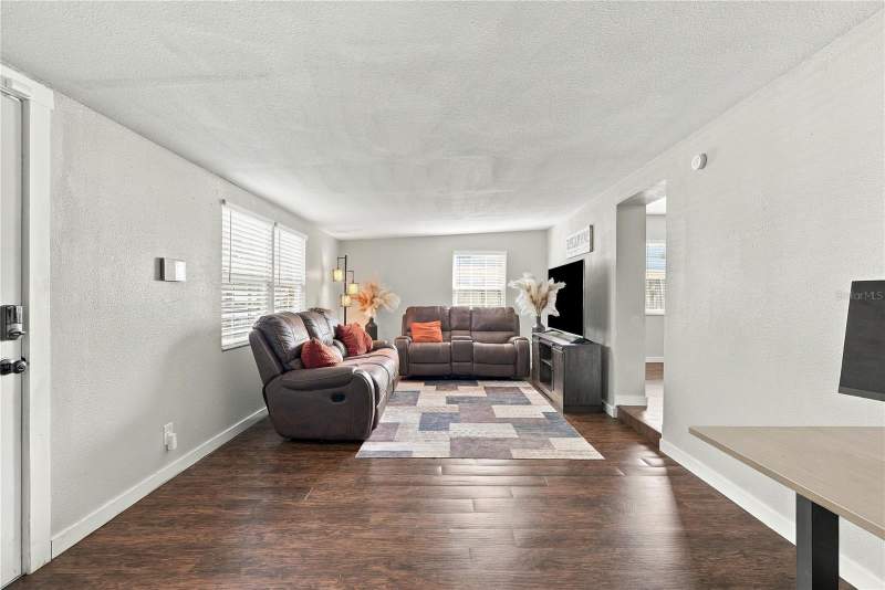 3 bedroom Single Family Residence at 6764 80th Avenue, Fairlawn Park, Pinellas Park — photo 2