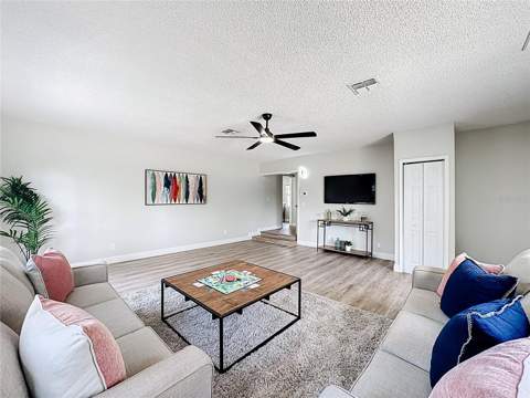 3223 N Orange Ave, Orlando FL - photo 13 of 55