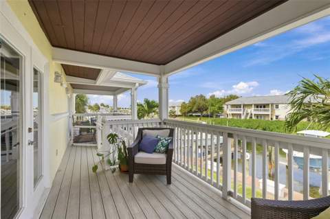 4725 Coquina Key Drive #D, St Petersburg FL - photo 21 of 49