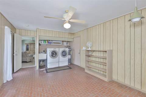 1525 Allegheny Drive, Sun City Center FL - photo 15 of 47