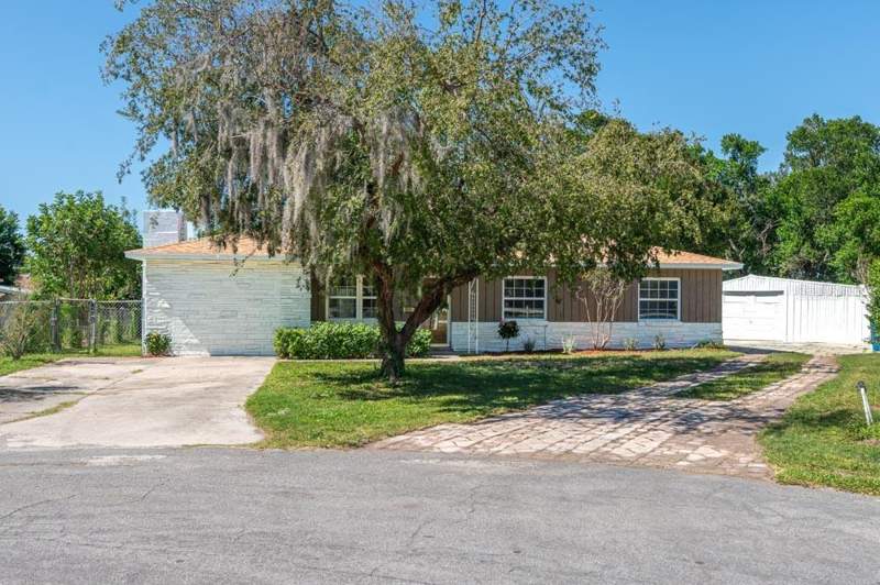 3 bedroom Single Family Residence at 525 S Tangerine Court, Eagle Terrace, Eagle Lake — photo 2