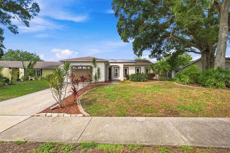 3 bedroom Single Family Residence at 2460 Beacon Groves Boulevard, Beacon Groves, Palm Harbor — photo 2