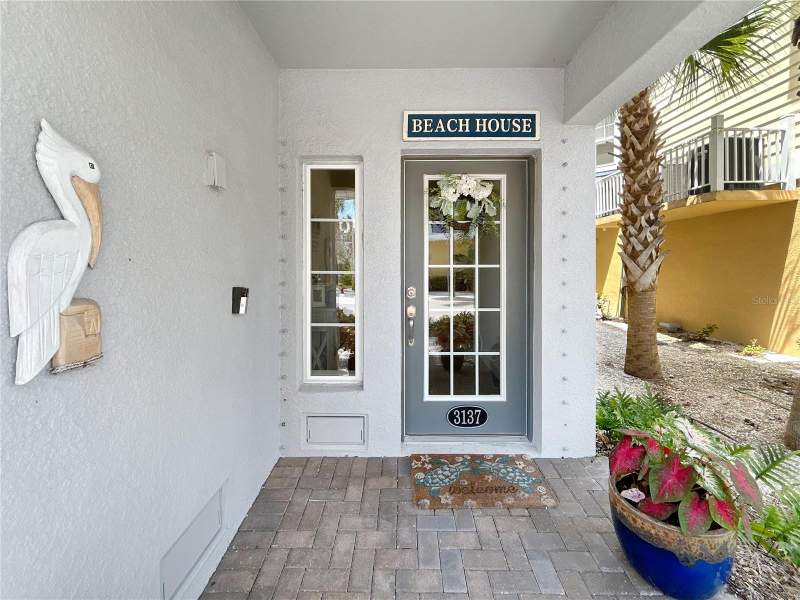 3 bedroom Townhouse at 3137 Moorings Drive, Cove At Loggerhead Marina, St Petersburg — photo 3
