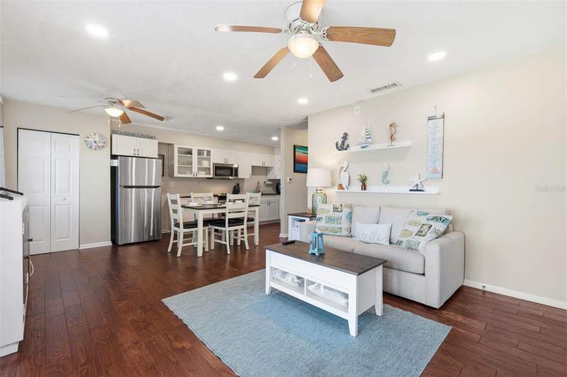 1 bedroom Condominium at 5117 Salmon Drive #B, Waterside At Coquina Key South, St Petersburg — photo 4