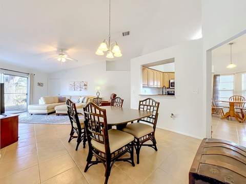 13436 Silvercreek Drive, Riverview FL - photo 13 of 36