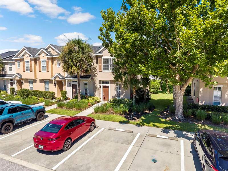 2 bedroom Townhouse at 1170 Grantham Drive, Bradford Manor Twnhms Rep, Sarasota — photo 3