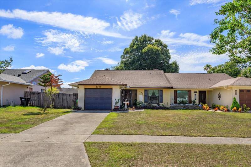 3 bedroom Half Duplex at 2501 Long Meadow Way, Carmel Park, Orlando — photo 2