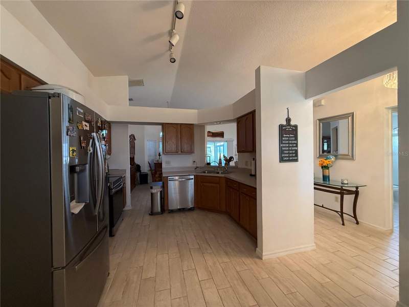 2 bedroom Single Family Residence at 25607 Belle Helene, Plantation/Leesburg Belle Grove, Leesburg — photo 3
