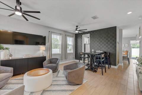 2194 Fairway Avenue, St Petersburg FL - photo 7 of 85