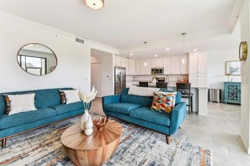 2 bedroom Condominium at 18114 Gawthrop Drive #106, Lakewood National, Bradenton — photo 3