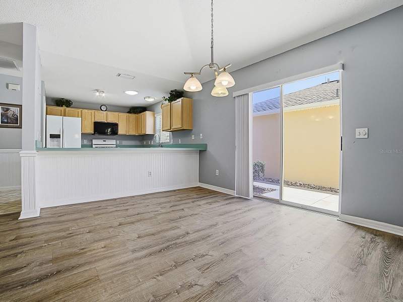 2 bedroom Villa at 872 Winchester Court, The Villages, The Villages — photo 5