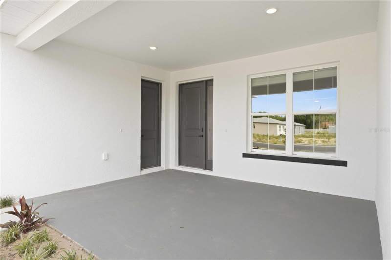 4 bedroom Single Family Residence at 2112 River Hawk Loop, Residences Of Winter Haven, Winter Haven — photo 4