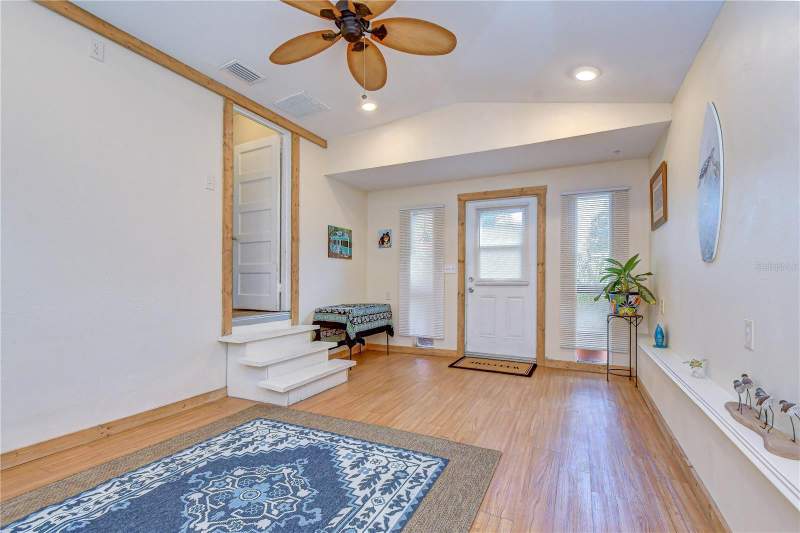 2 bedroom Single Family Residence at 5509 15th Avenue, Pasadena Heights, Gulfport — photo 4