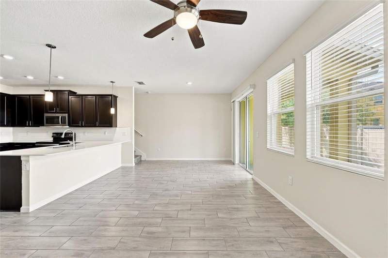3 bedroom Townhouse at 302 Muscogee Lane, Econ Trls Ph 2, Orlando — photo 5