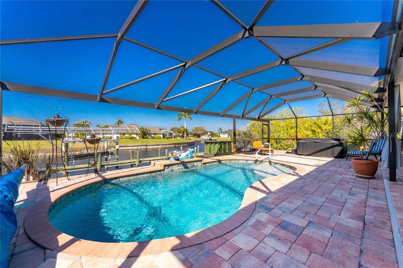 3 bedroom Single Family Residence at 9300 Miami Circle, Port Charlotte Sec 071, Port Charlotte — photo 3