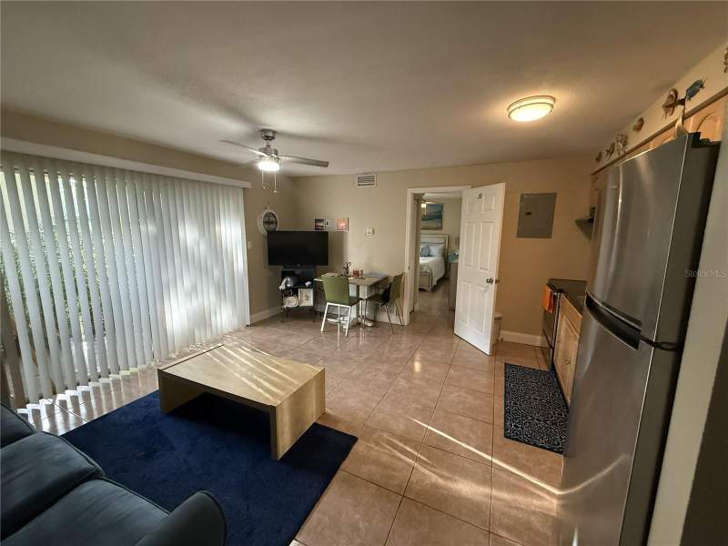 1 bedroom Condominium at 4215 E Bay Drive #1702B, Woodside Village Condo, Clearwater — photo 3