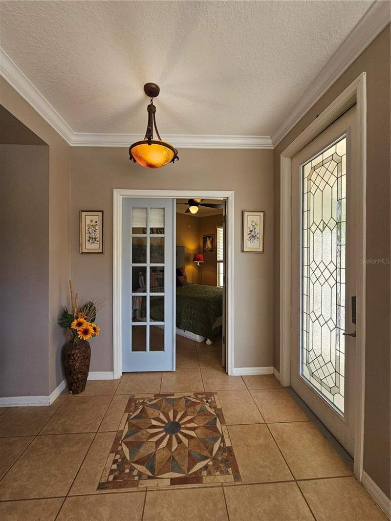 3 bedroom Single Family Residence at 25147 Ironwedge Drive, Fairways At Mt Plymouth Ph 04, Sorrento — photo 2
