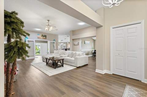 7146 SE 173rd Arlington Loop, The Villages FL - photo 7 of 35