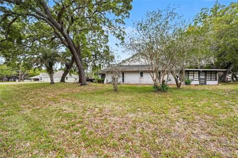 8251 Earlshire Lane, Spring Hill FL - photo 18 of 22