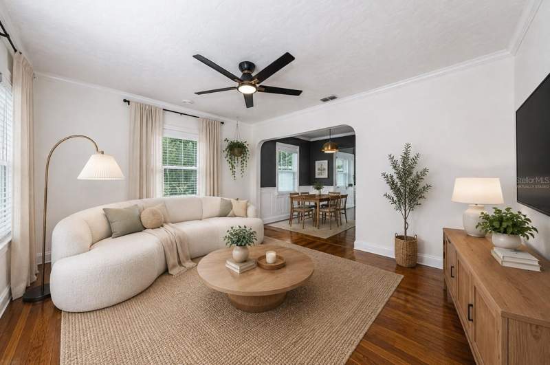 2 bedroom Single Family Residence at 3212 23rd Street, Rochester Heights, St Petersburg — photo 2