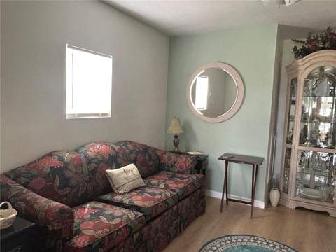 6437 Westside Drive, New Port Richey FL - photo 6 of 6