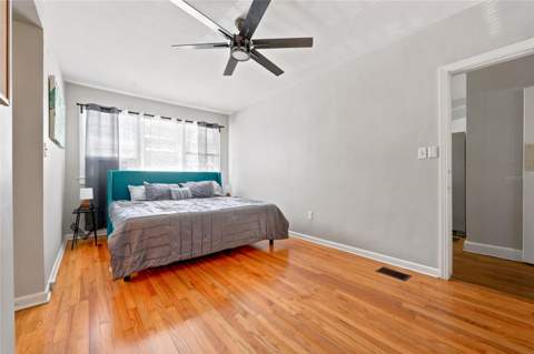 949 SW 13th Street, Gainesville FL - photo 13 of 32