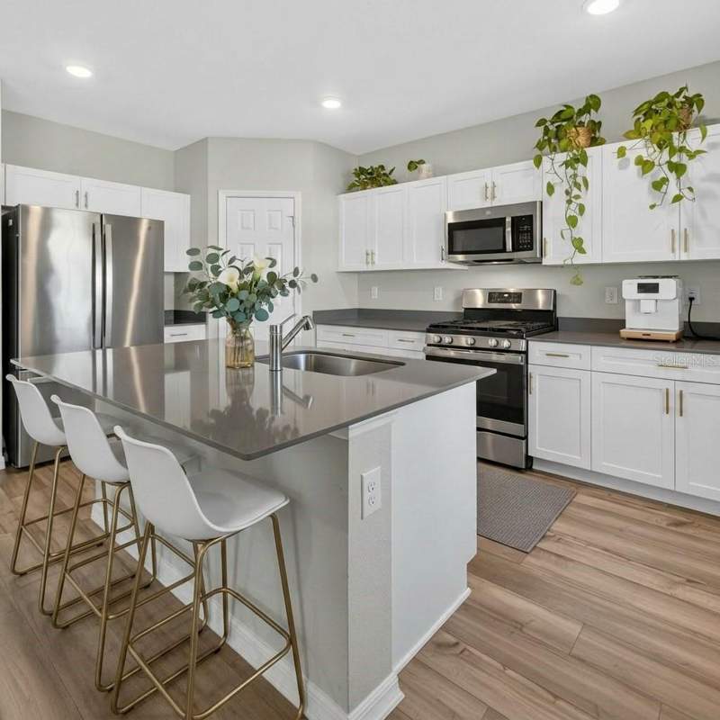 5 bedroom Single Family Residence at 14716 Gallop Run Drive, Hinton Hawkstone Ph 1A2, Lithia — photo 3