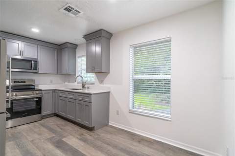 497 W Beresford Road, Deland FL - photo 14 of 44