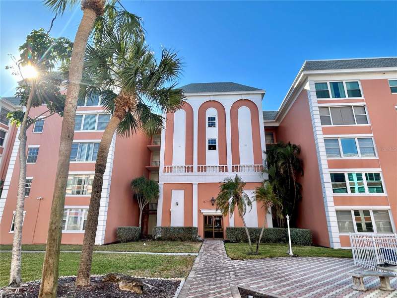 Crosswinds Colony One Condo