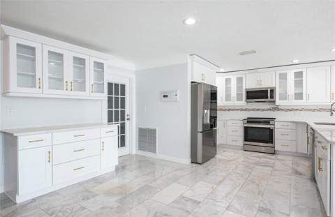 551 Crystal Drive, Madeira Beach FL - photo 23 of 46