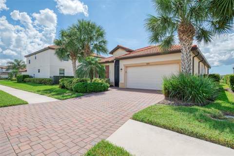 9845 Hilltop Drive, Venice FL - photo 10 of 91