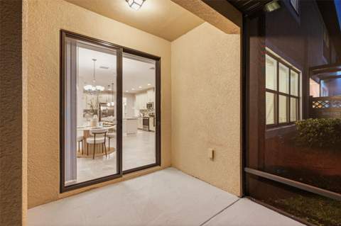 30040 Southwell Lane, Wesley Chapel FL - photo 8 of 61