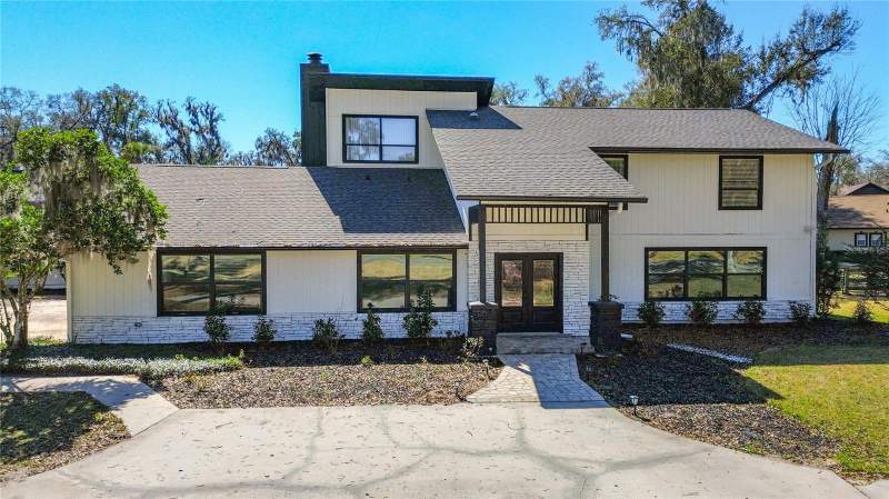 5 bedroom Single Family Residence at 3575 SW 24th Avenue Road, Orange Lake Shores Add 01, Ocala — photo 2